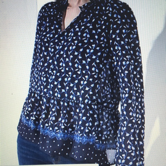 LOFT Tops - 🤩2/$30🤩 Ann Taylor LOFT Floral Peplum Blouse